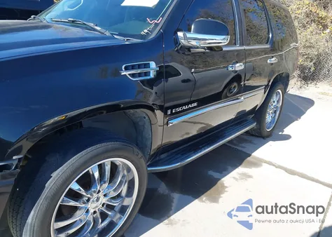 2007 Cadillac Escalade Standard from USA, damaged, VIN 1GYEC63827R382825